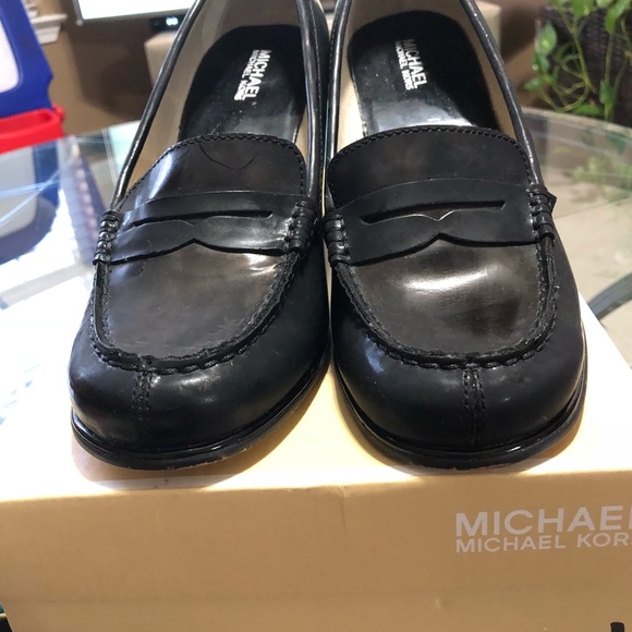 Micheal kors loafers - Picture 1 of 2